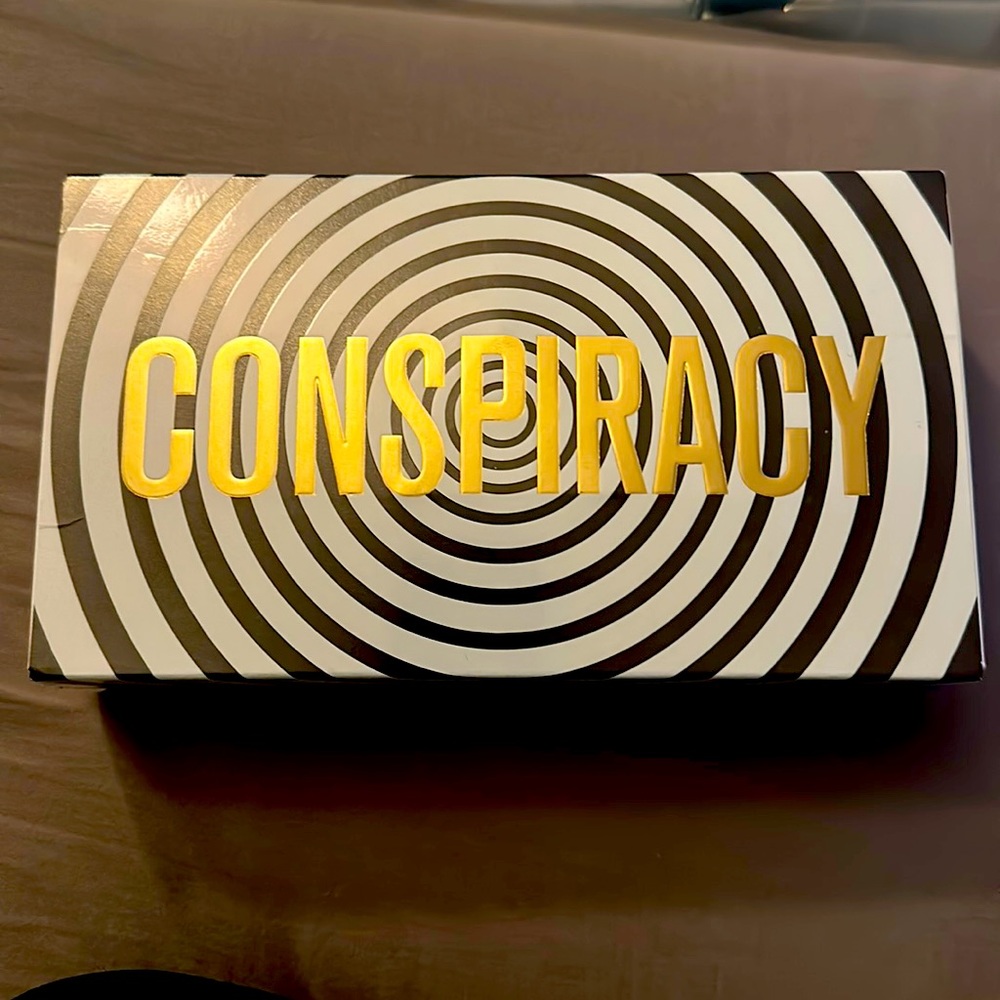 Shane DawsonxJefree Star “Conspiracy” palette
